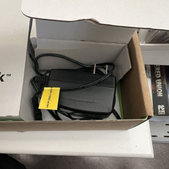 Centurylink Zyxel C1000Z VDSL2 DSL 4-Port Modem W  Wireless Router W Cords NEW - Picture 7 of 7